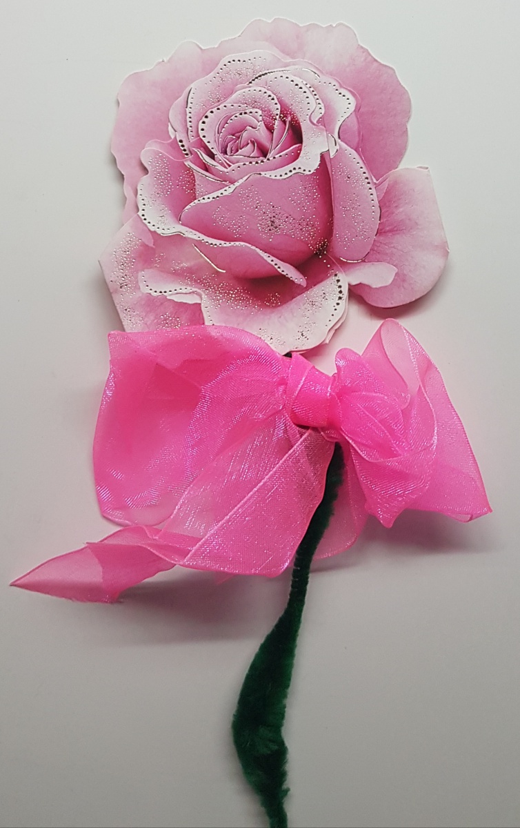 Открытка-малышка "Розовая роза" с бантом