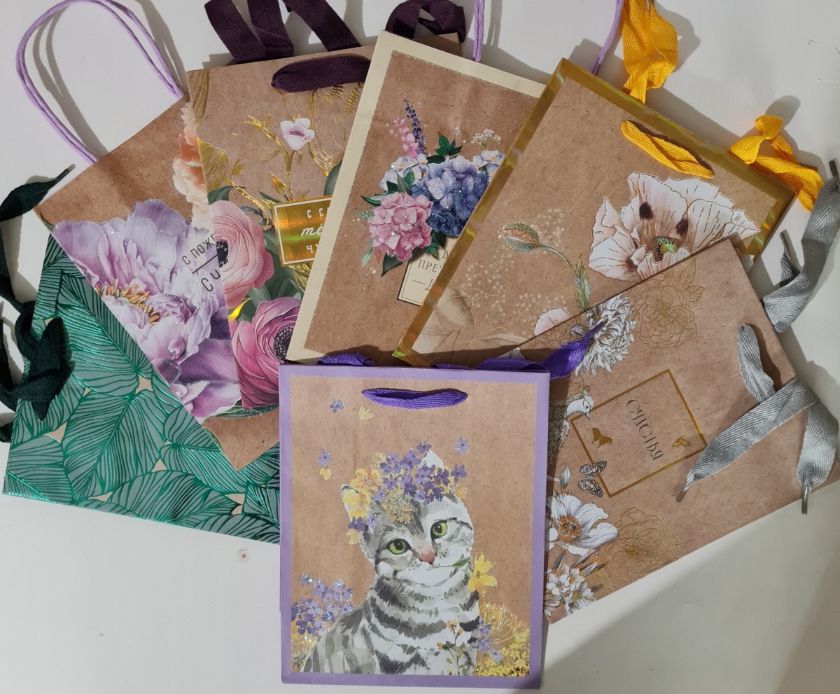 Ассортимент пакетов подарочных КРАФТ  (ВС)