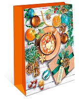 Пакет подарочный новогодний "Чашка кофе, мандарины, игрушки" (DE)